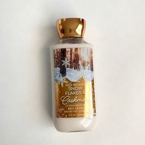 Snow Flakes and Cashmere Lotion